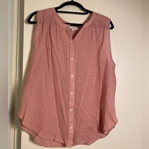 Loft sleeveless button down top